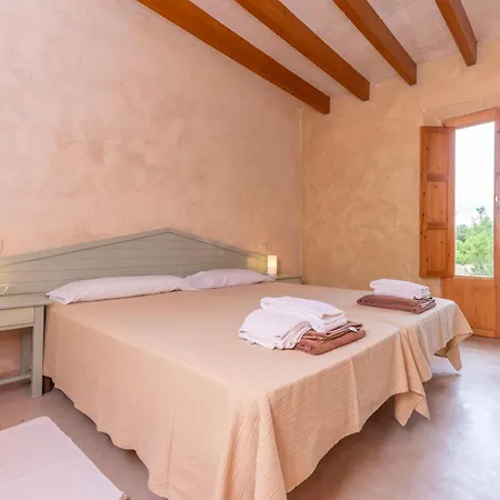 Villa Jeroni Carrio Cala Bona (Mallorca)