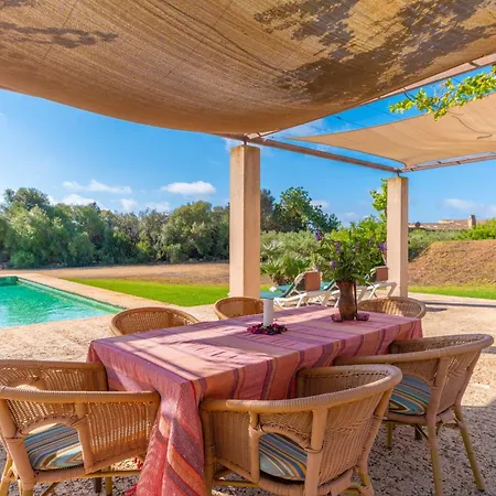 Villa Jeroni Carrio *
